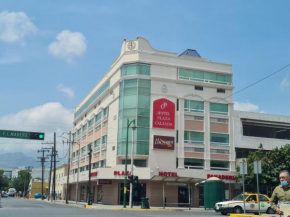Отель Hotel Plaza Calzada  Монтерей